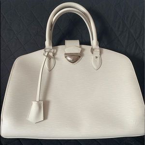 Louis Vuitton Pont-Neuf PM handbag